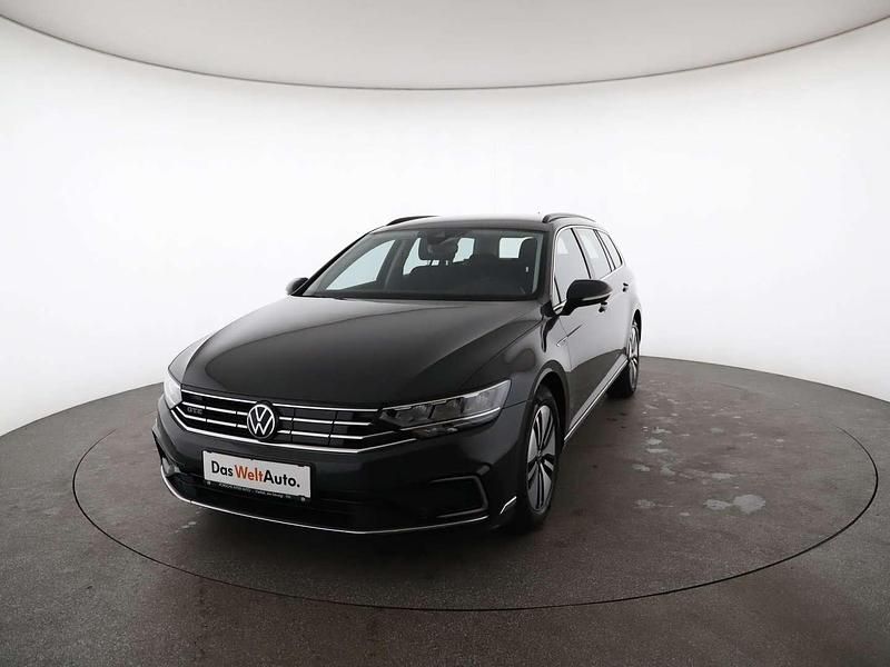 Gebraucht VW Passat GTE 156 PS (114 kW) 2021 Dunkelgrau  normal Kombi