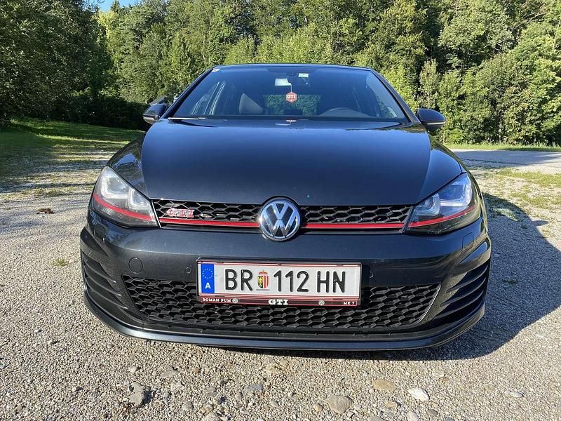 Gebraucht VW Golf VII GTI 230 PS (169 kW) 2014 Limousine