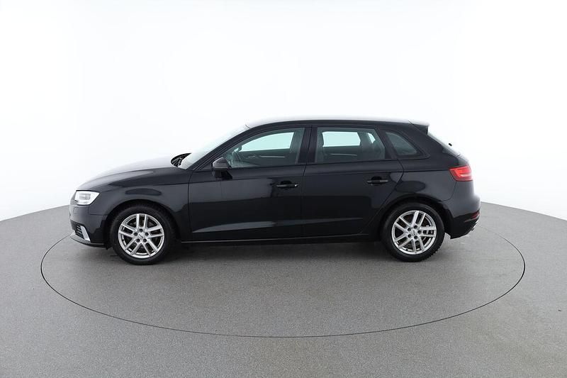 Gebraucht Audi A3 Sportback Sport 150 PS (110 kW) 2017 Schwarz Kleinwagen