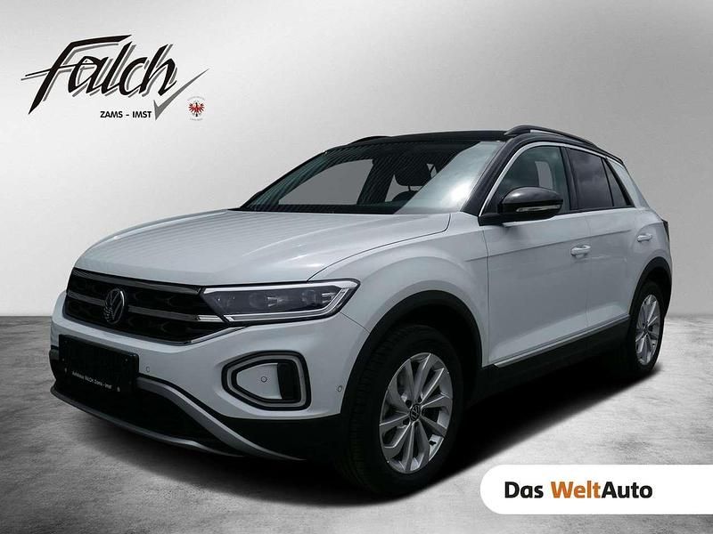 Weiß Gebraucht 2024 VW T-Roc Style SUV | € 42.890 - Bild 1/4