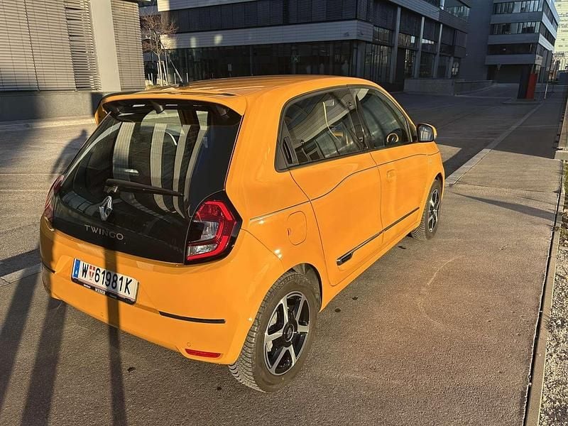 Gebraucht Renault Twingo Intens 92 PS (67 kW) 2020 Kleinwagen