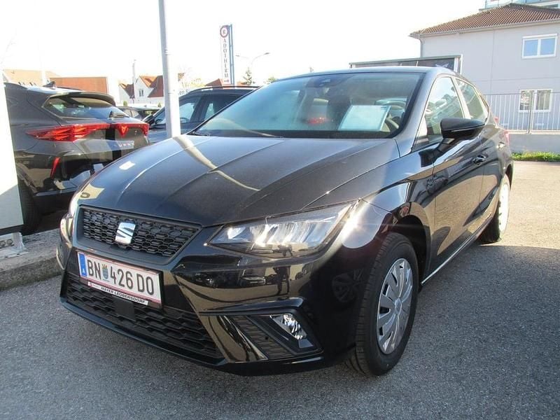 Neu Seat Ibiza Reference 95 PS (69 kW) 2025 Schwarz  metallic Kleinwagen