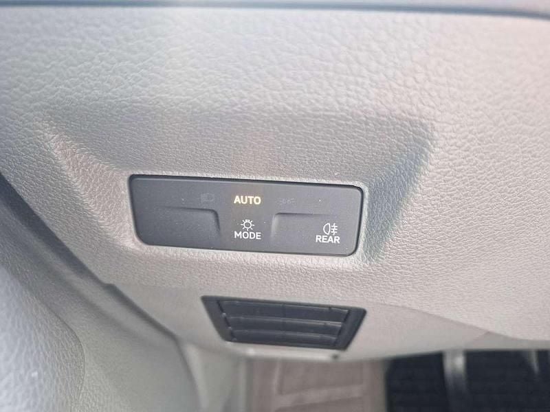 Neu VW Crafter 140 PS (102 kW) 2025 Weiss  normal Van