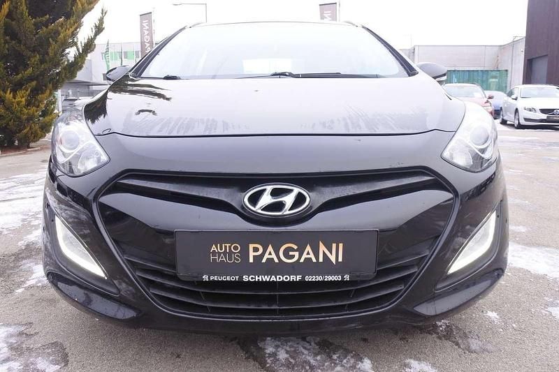 Gebraucht Hyundai i30 90 PS (66 kW) 2014 Kombi