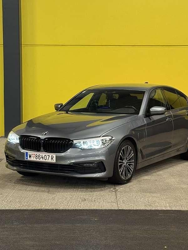 Gebraucht 2019 BMW 530 iPerformance Limousine | € 24.999 (Guter Preis) - Bild 1/4