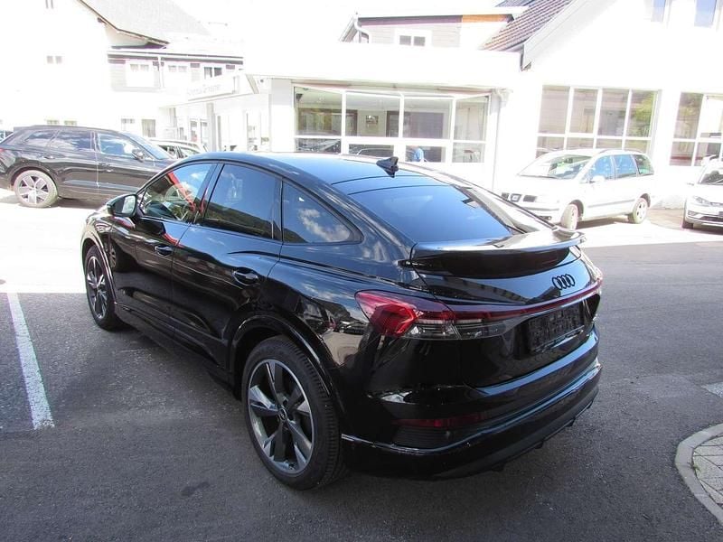 Gebraucht Audi Q4 e-tron 219 kW (299 PS) 2023 SUV