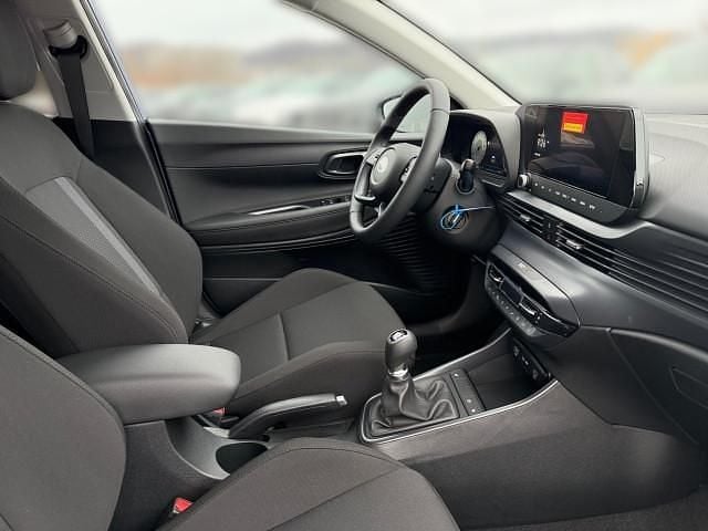 Neu Hyundai i20 GO! 79 PS (58 kW) 2025 Meta blue pearl Limousine