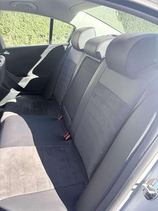 Gebraucht VW Passat 116 PS (85 kW) 2007 Limousine