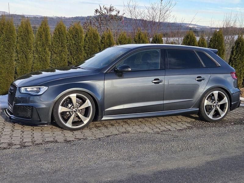 Gebraucht Audi RS3 Advanced 367 PS (269 kW) 2016 Limousine