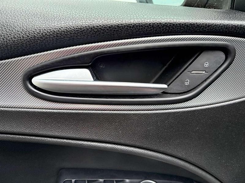 Gebraucht Alfa Romeo Stelvio Super 209 PS (153 kW) 2017 Rot SUV