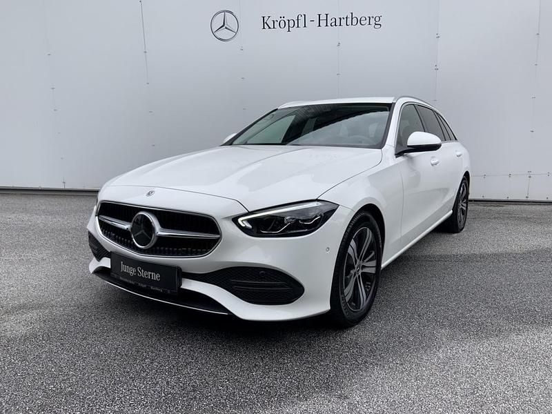 Gebraucht Mercedes C220 200 PS (147 kW) 2022 Weiß Kombi