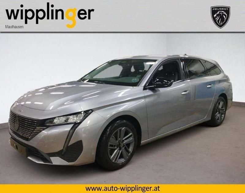 Gebraucht Peugeot 308 SW Allure 131 PS (96 kW) 2024 Grau Kombi