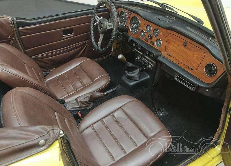 Gebraucht Triumph TR6 105 PS (77 kW) 1974 Gelb Cabrio