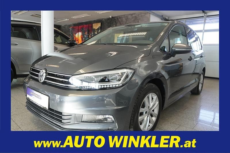 Gebraucht VW Touran Comfortline 116 PS (85 kW) 2019 Silber Van / Kleinbus