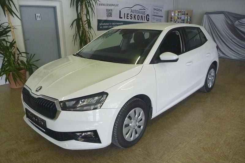 Gebraucht Skoda Fabia Ambition 65 PS (47 kW) 2023 Weiss  normal Kleinwagen
