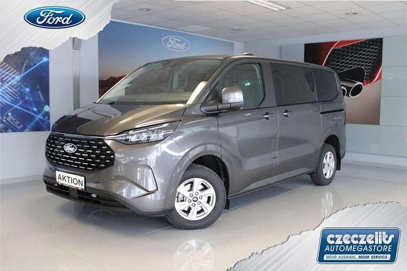 Neu Ford Tourneo Trend 117 PS (86 kW) 2026 Van / Kleinbus