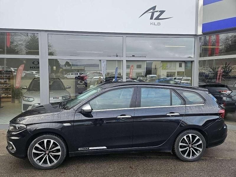 Schwarz Gebraucht 2018 Fiat Tipo Connect Kombi | € 13.590 (Fairer Preis) - Bild 1/3