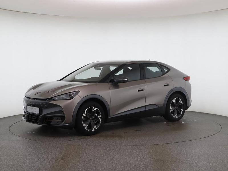 Gebraucht Cupra Tavascan 210 kW (286 PS) 2025 Beige  metallic SUV
