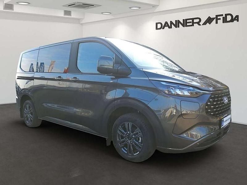 Neu Ford Tourneo Custom Titanium 118 PS (86 kW) 2026 Van