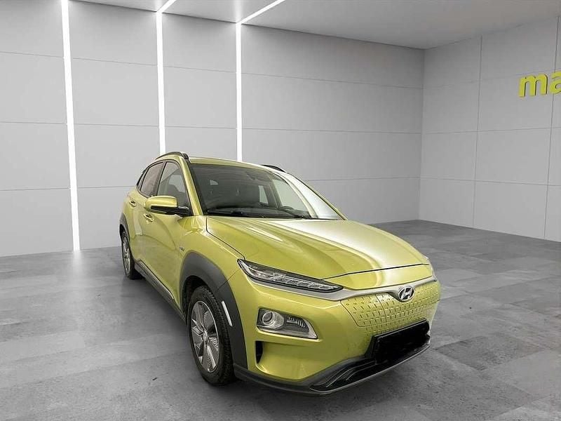 Gebraucht Hyundai Kona Style 150 kW (204 PS) 2021 Gelb SUV