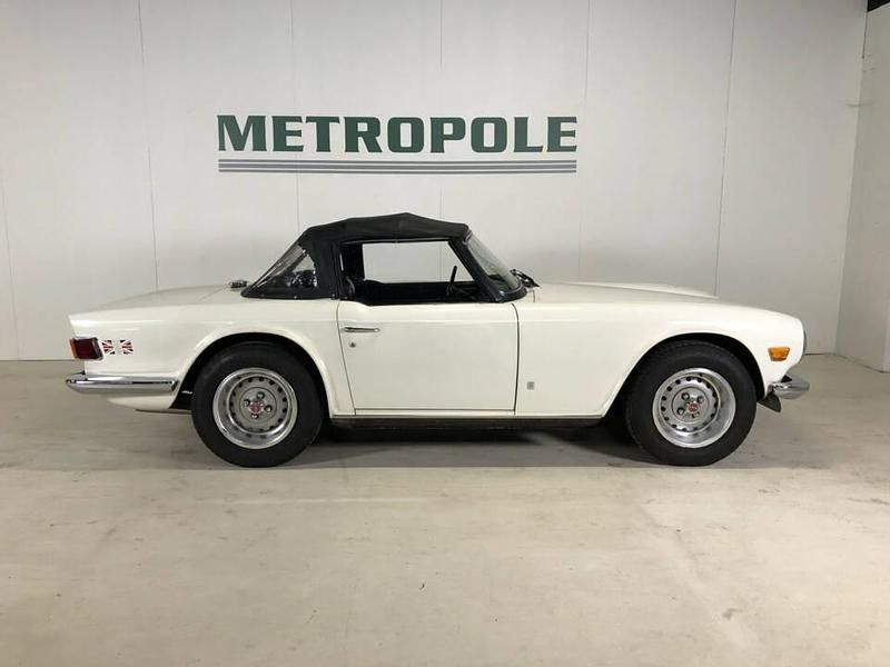 Gebraucht Triumph TR6 120 PS (88 kW) 1974 Weiß Cabrio