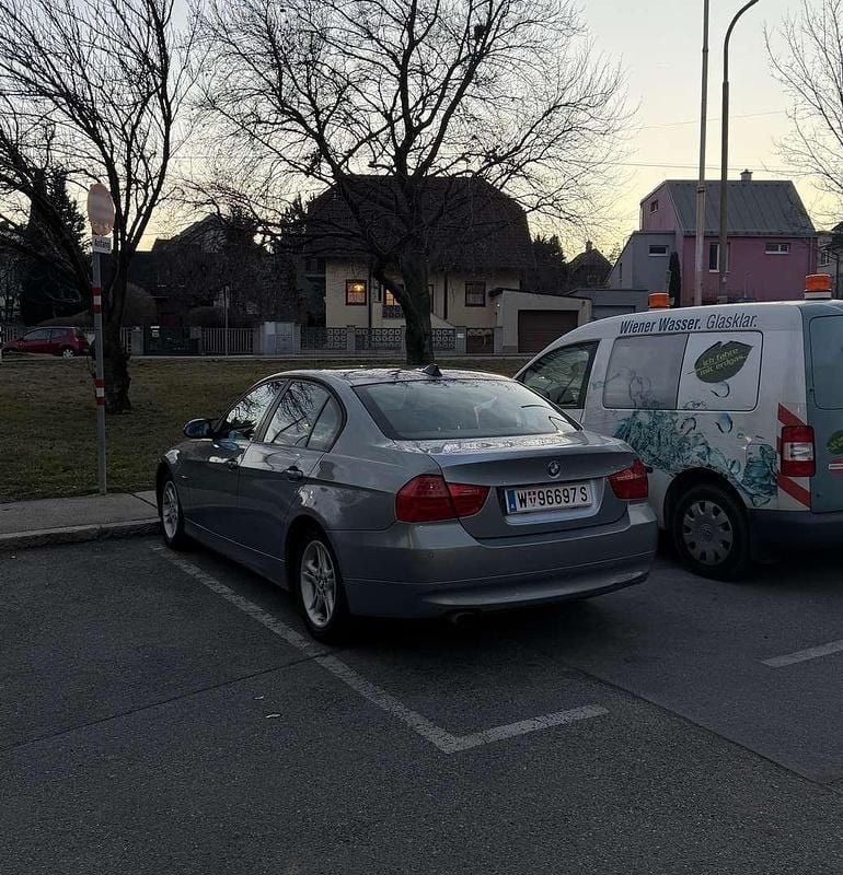 Gebraucht BMW 320 150 PS (110 kW) 2005 Limousine