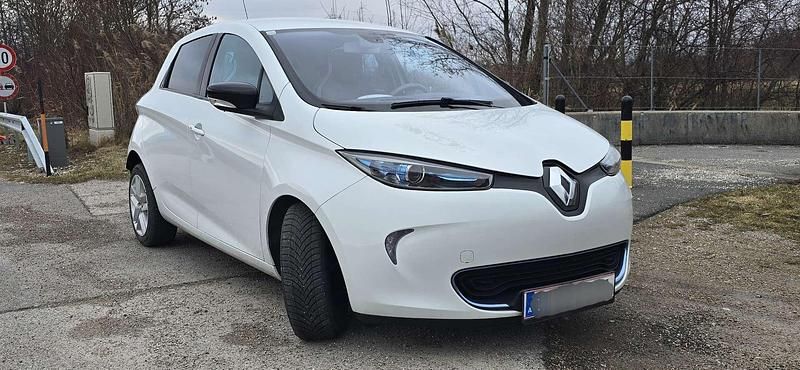 Gebraucht Renault Zoe 64 kW (88 PS) 2015 Kleinwagen