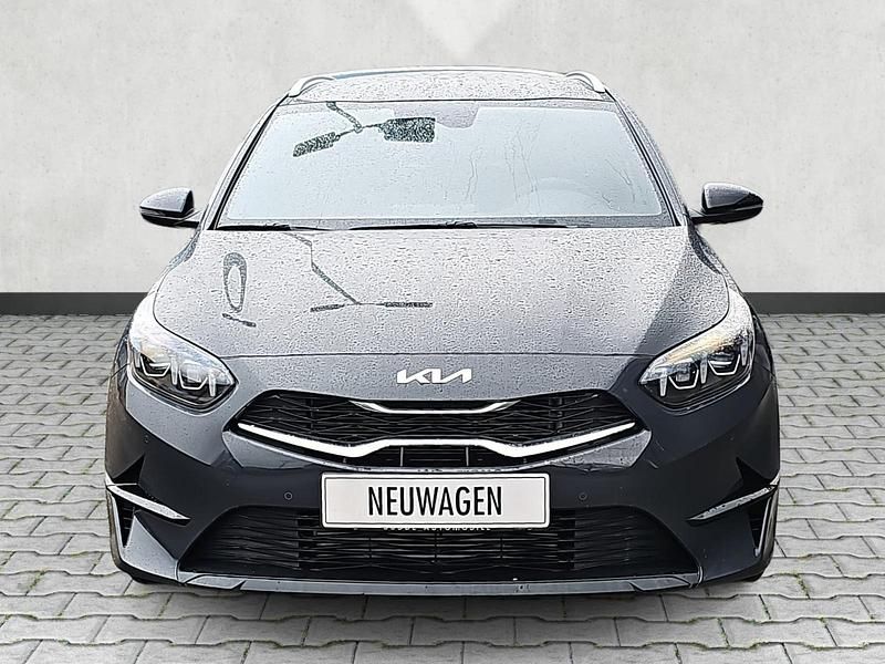 Neu Kia Ceed Sportswagon 101 PS (74 kW) 2025 Grau Kombi