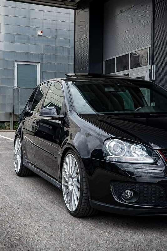 Schwarz Gebraucht 2006 VW Golf V GTI Limousine | € 8.990 (Fairer Preis) - Bild 1/4