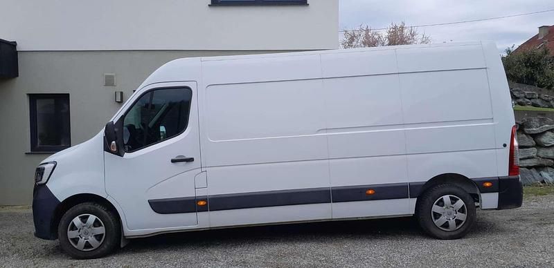 Gebraucht Renault Master 179 PS (131 kW) 2020 Weiß Van / Kleinbus
