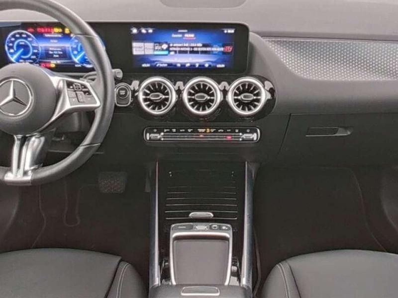 Gebraucht Mercedes EQA350 Progressive 214 kW (292 PS) 2024 Weiß SUV