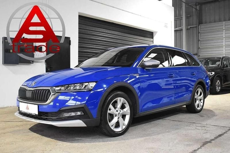 Gebraucht Skoda Octavia 200 PS (147 kW) 2022 Blau Kombi