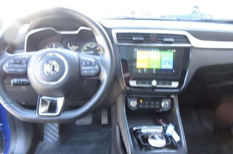 Gebraucht MG ZS Luxury 105 kW (143 PS) 2021 Mittelblau  metallicperleffekt Limousine