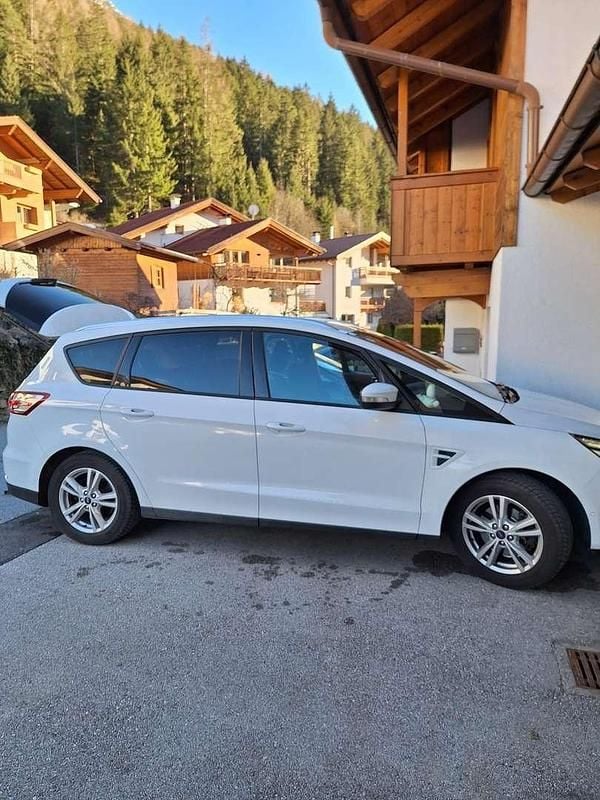 Gebraucht Ford S-MAX S 150 PS (110 kW) 2018 Weiß Van / Kleinbus