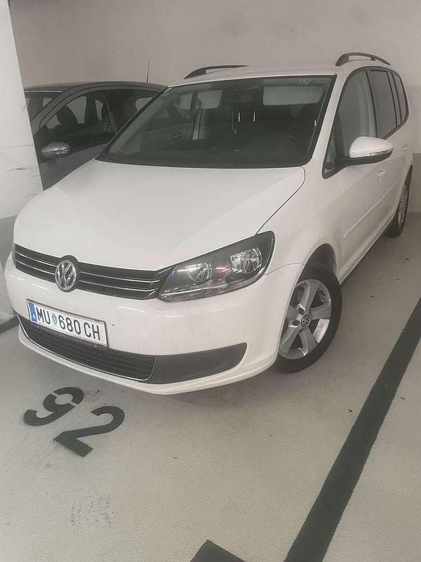 Gebraucht VW Touran Comfortline 105 PS (77 kW) 2010 Van / Kleinbus