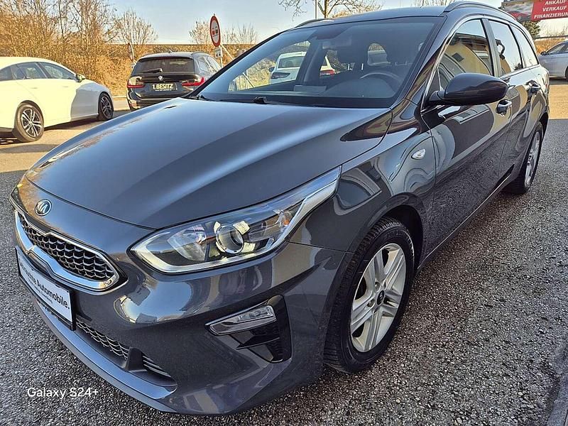 Gebraucht Kia Ceed Sportswagon Silver 136 PS (100 kW) 2021 Grau Kombi