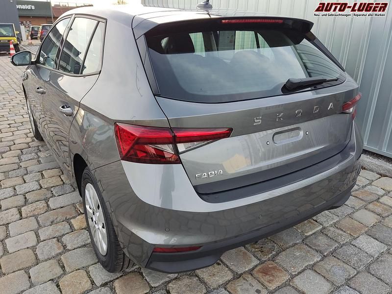 Neu Skoda Fabia Selection 2026 Graphitgrau metallic Limousine