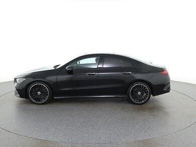 Gebraucht Mercedes CLA200 AMG Line Premium Plus 150 PS (110 kW) 2025 Schwarz Coupé