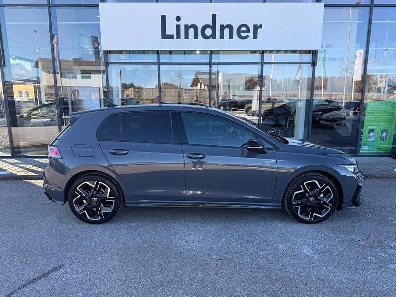 Gebraucht VW Golf VIII Sport 116 PS (85 kW) 2026 Limousine