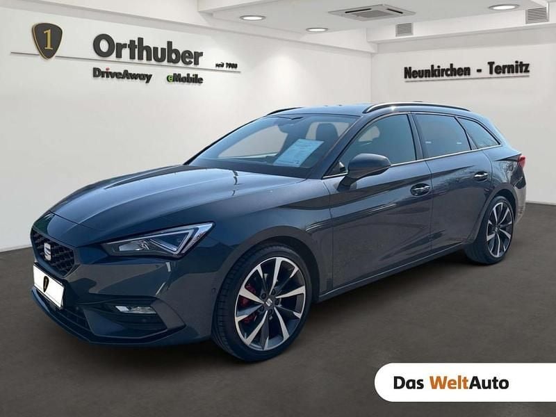 Gebraucht Seat Leon FR 131 PS (96 kW) 2021 Dunkelgrau  metallicperleffekt Kombi