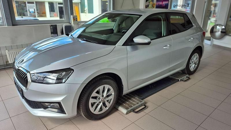 Gebraucht Skoda Fabia Ambition 80 PS (58 kW) 2023 Silber Kleinwagen
