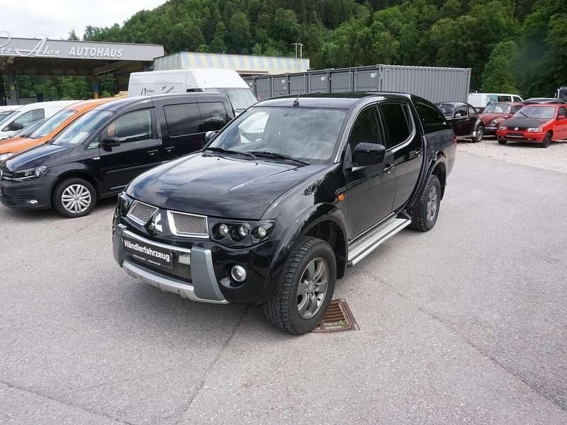 Schwarz Gebraucht 2008 Mitsubishi L200 Invite Abholung | € 9.490 - Bild 1/4