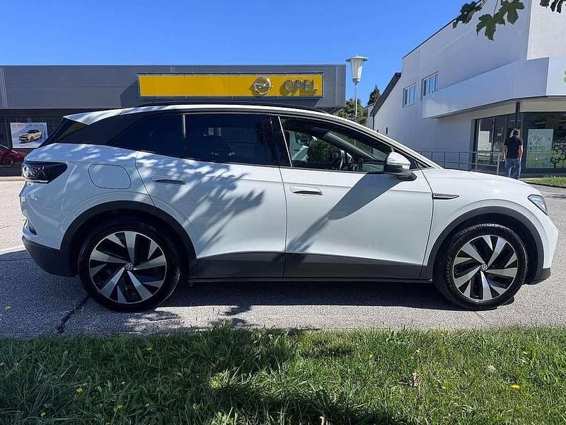 Gebraucht VW ID.4 Pro Performance 150 kW (204 PS) 2023 Weiß SUV