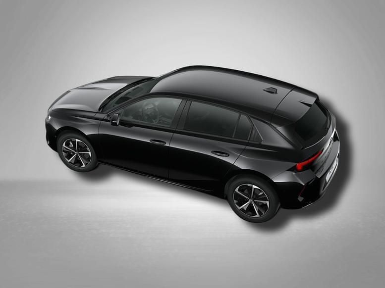 Neu Opel Astra 131 PS (96 kW) 2025 Limousine