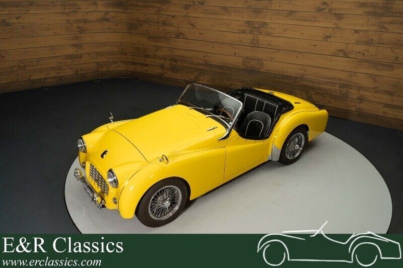 Gelb Gebraucht 1960 Triumph TR3 Cabrio | € 39.950 - Bild 1/3