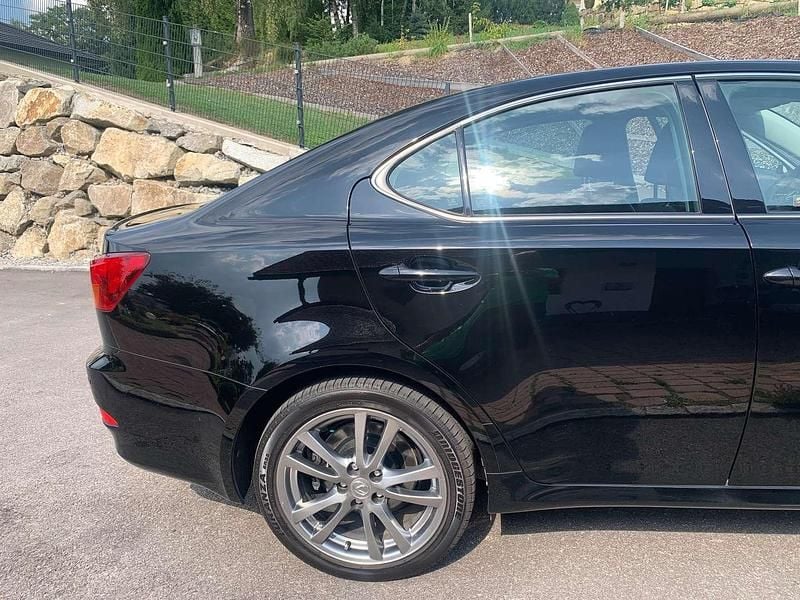 Gebraucht Lexus IS220d Business Edition 177 PS (130 kW) 2008 Schwarz Limousine