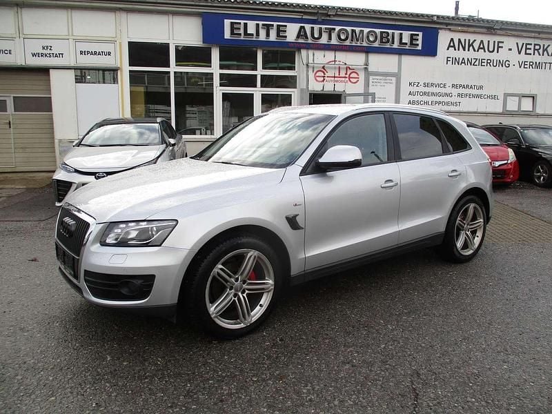 Grau Gebraucht 2012 Audi Q5 Comfort SUV | € 11.800 (Fairer Preis) - Bild 1/4