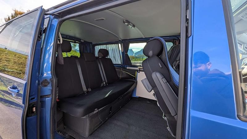 Gebraucht VW Multivan Startline 131 PS (96 kW) 2009 Blau Van