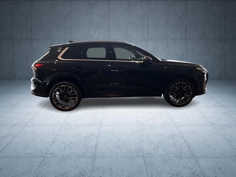 Gebraucht Audi Q3 S-Line 272 PS (200 kW) 2025 Schwarz  metallicperleffektno SUV