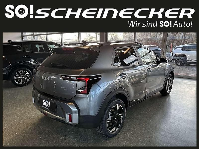Neu Kia Stonic Silver 101 PS (74 kW) 2025 Grau SUV